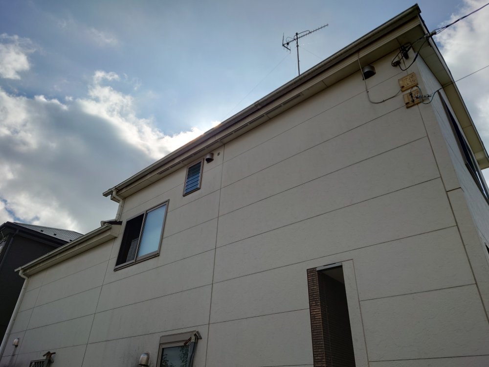 藤沢市、神奈川で外壁塗装、防水工事をしております塗幸です。