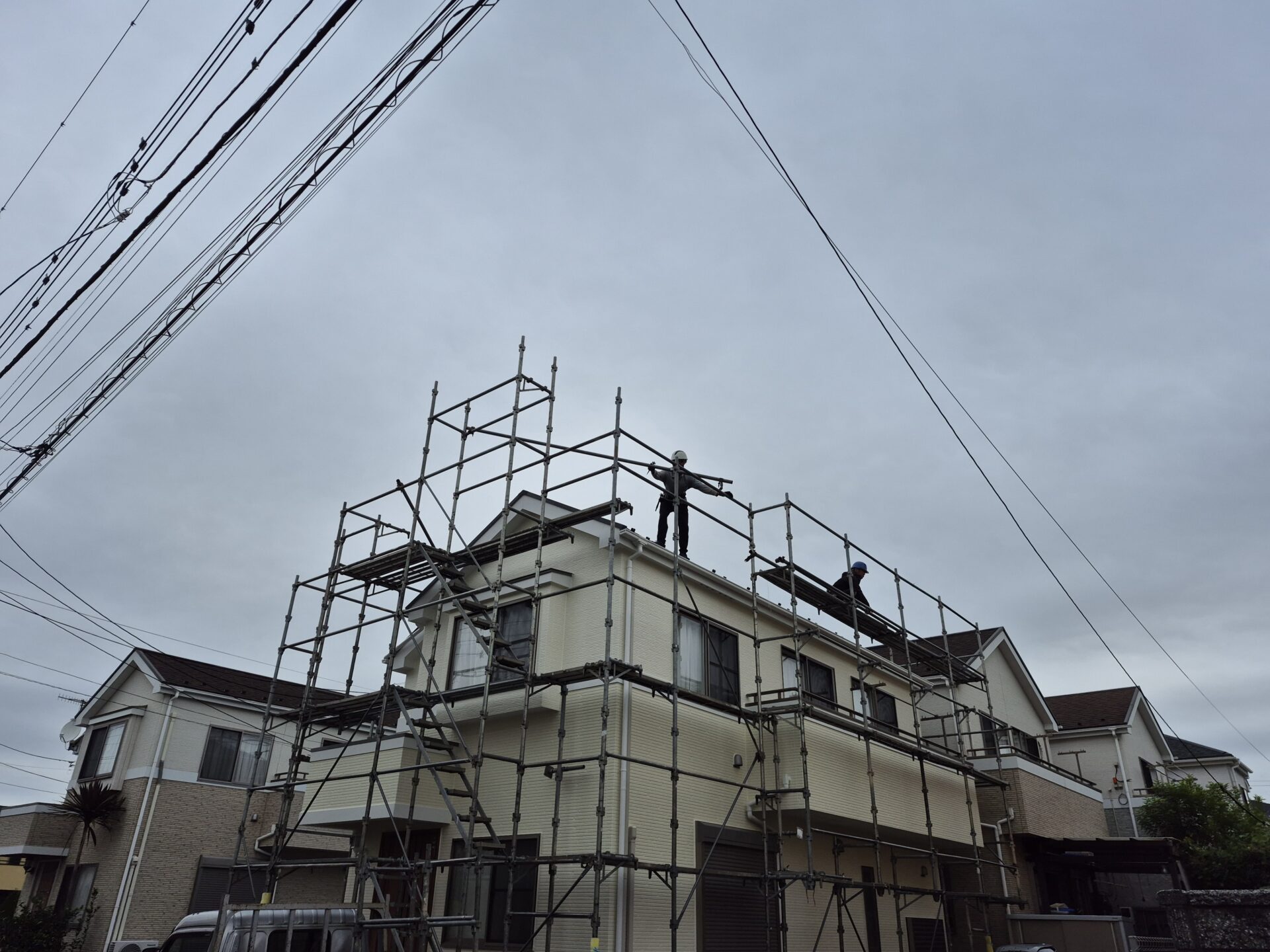 藤沢市遠藤のK様邸の足場解体、清掃、お引き渡しまで完了致しました。